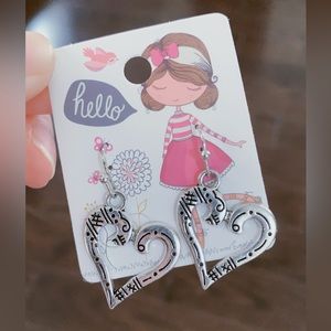 NEW BOHO women‘s heart Stud Earrings